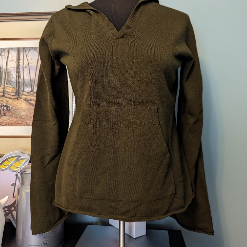 Josephine Chaus Sport women's hooded sweater, size Medium, Olive Green